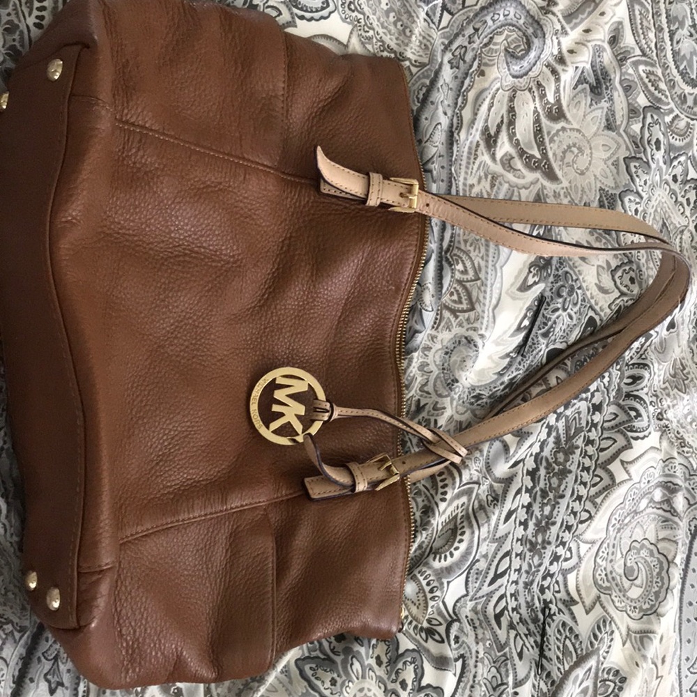 Michael Kors purse
